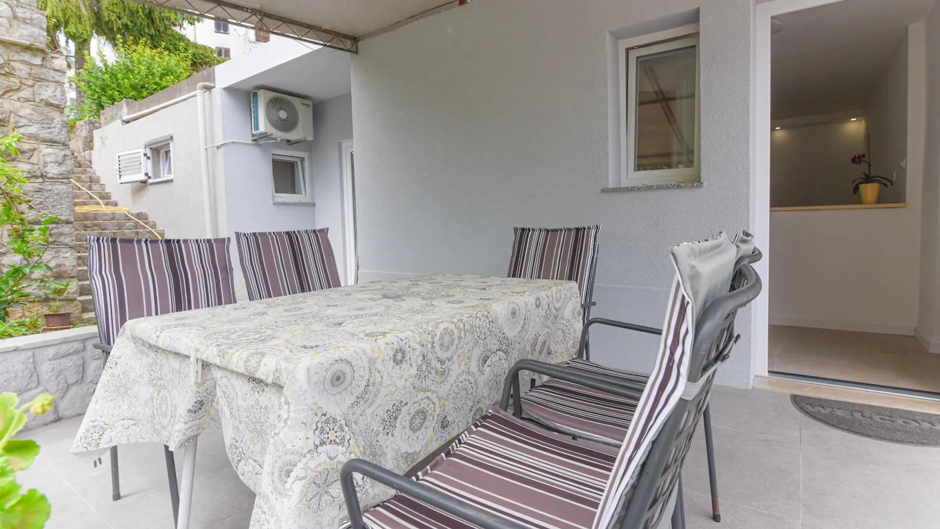 Apartment Orleancic Laurana
