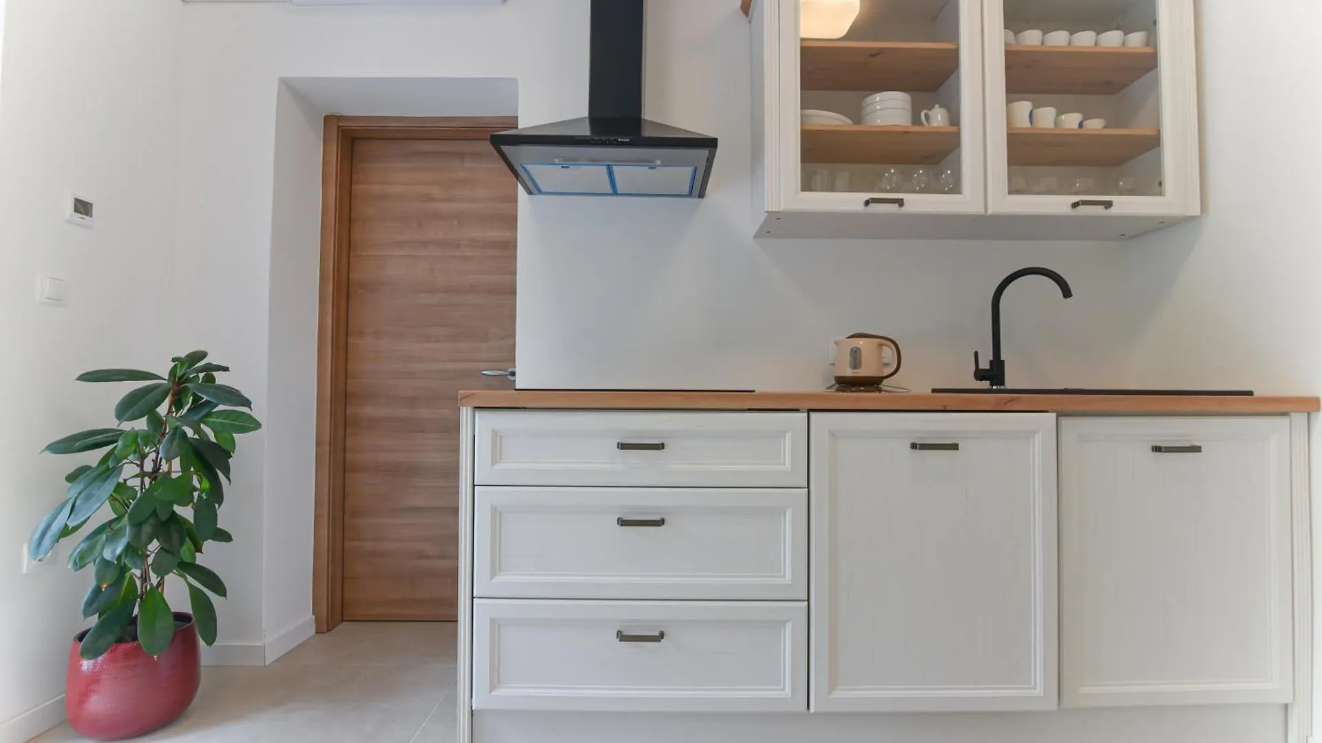 Apartment Orleancic Laurana